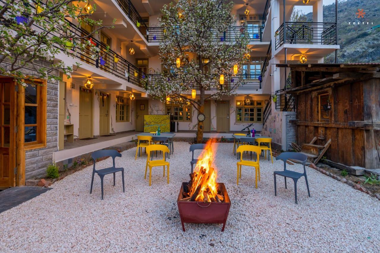 Albergue Zostel Sāngla Exterior foto
