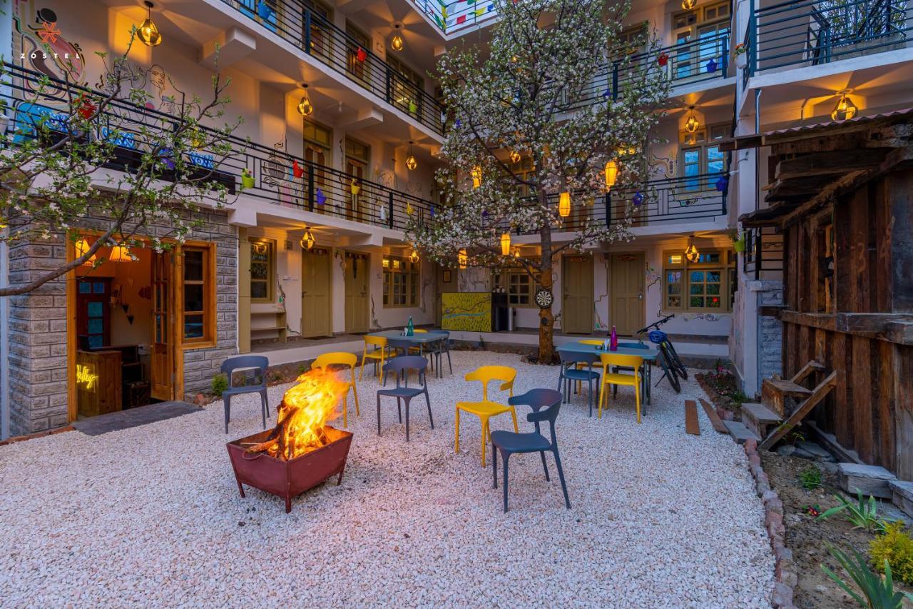 Albergue Zostel Sāngla Exterior foto
