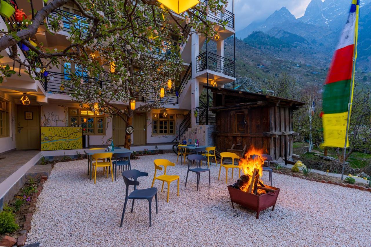 Albergue Zostel Sāngla Exterior foto